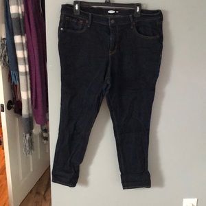Old Navy Curvy Skinny Dark Wash Straight Jeans